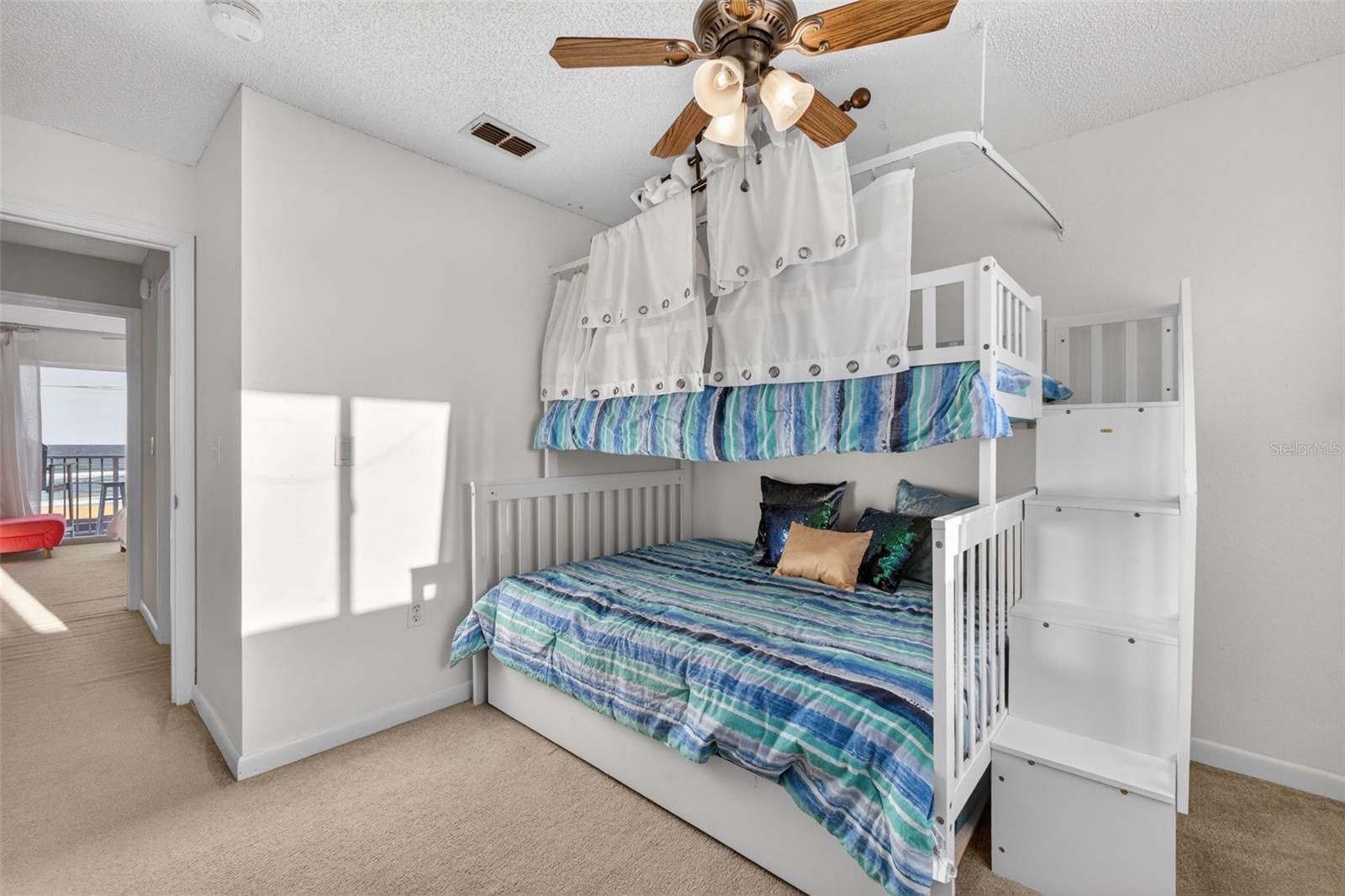 OCEAN DUNES TWNHS - Residential