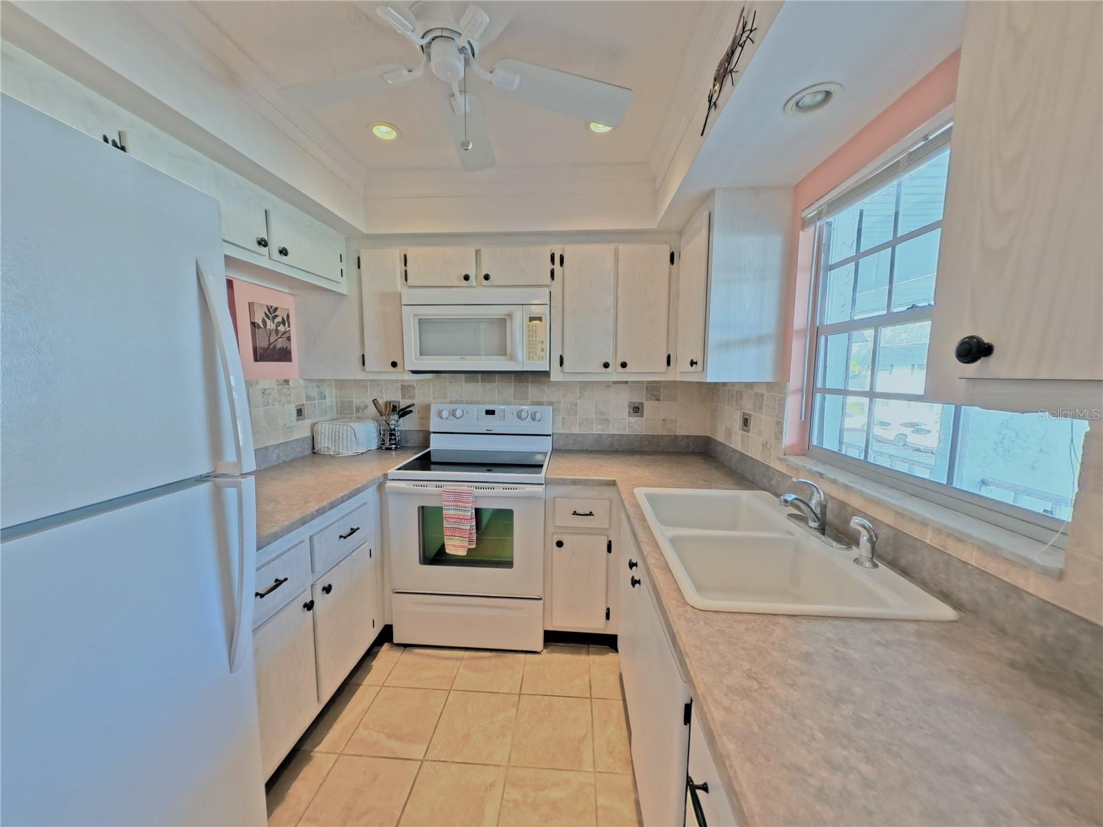 BURGUNDY UNIT ONE - Residential