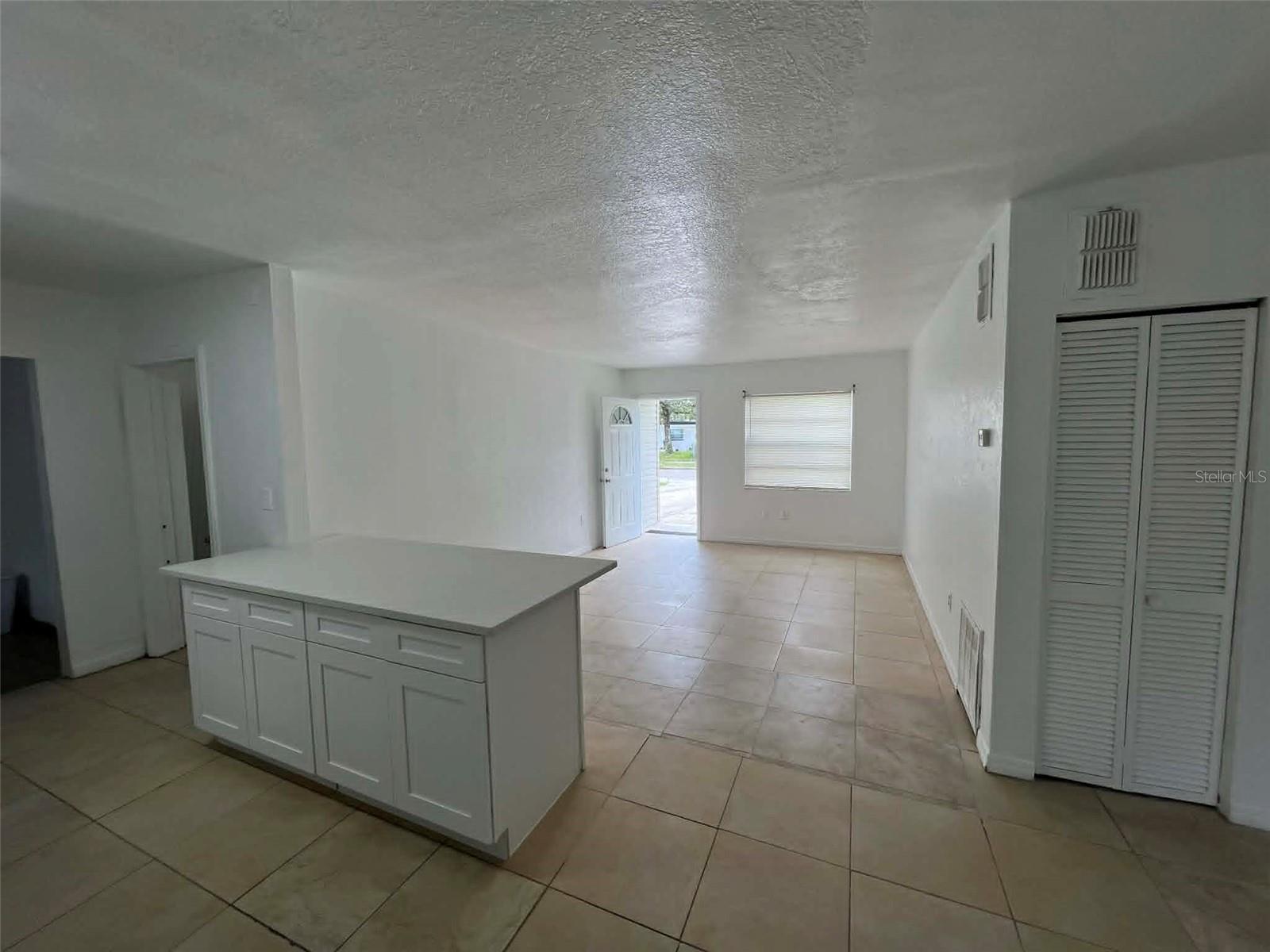 4207 MEADOWBROOK AVENUE