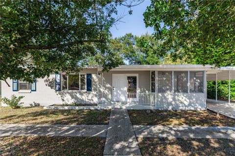 A home in DELTONA