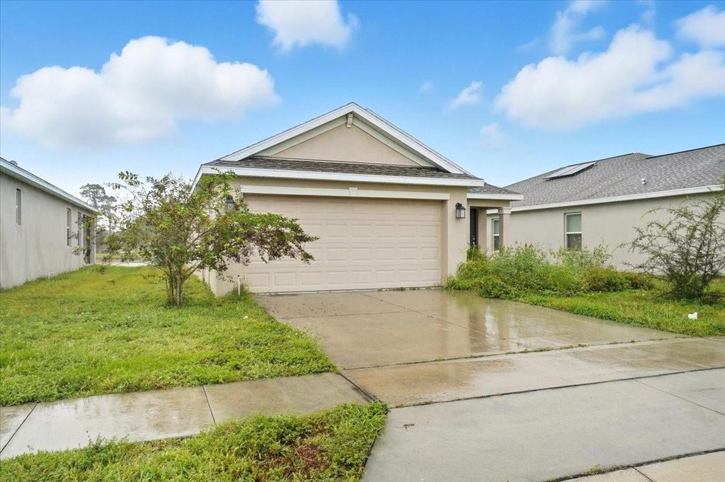 Photo of 323 Macarthur Street, Bartow, FL 33830 (MLS # P4936598)