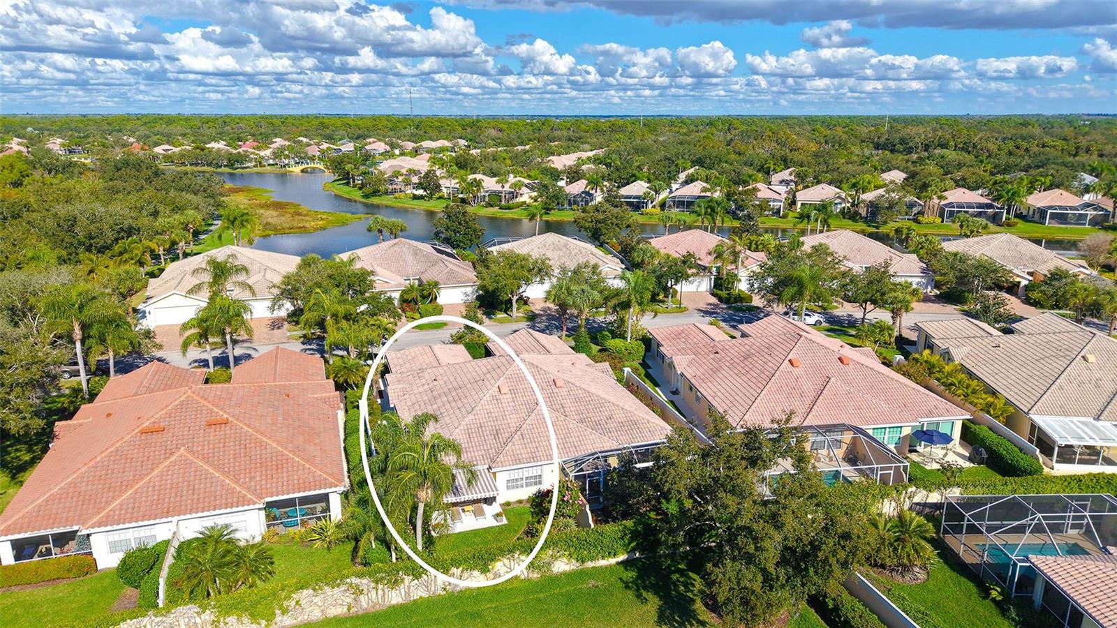 VILLAGEWALK - Residential