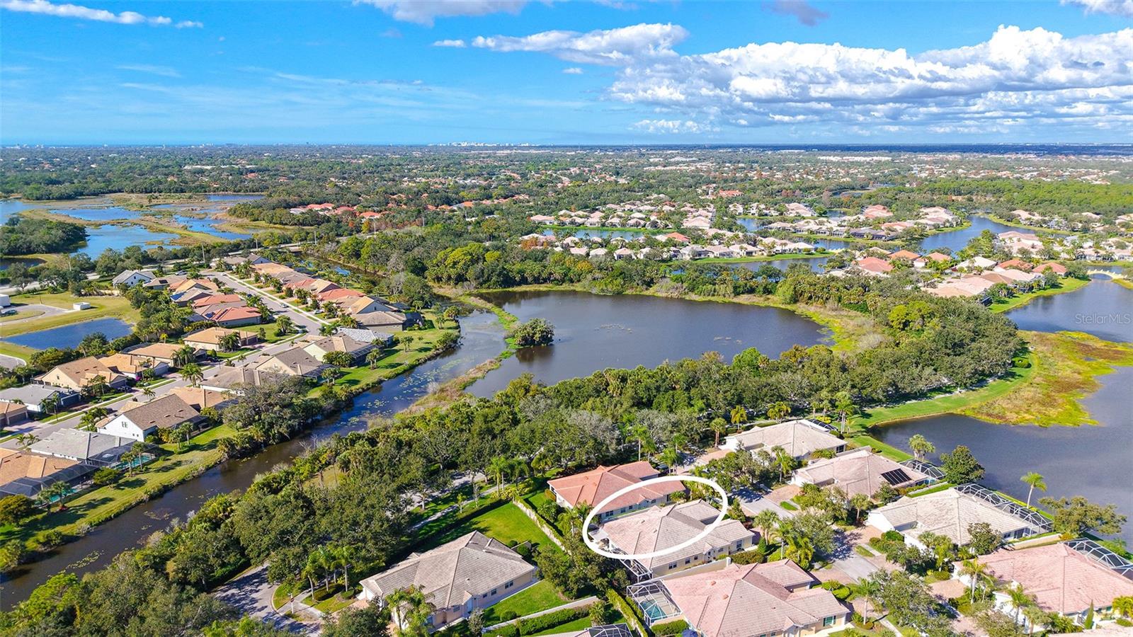 VILLAGEWALK - Residential