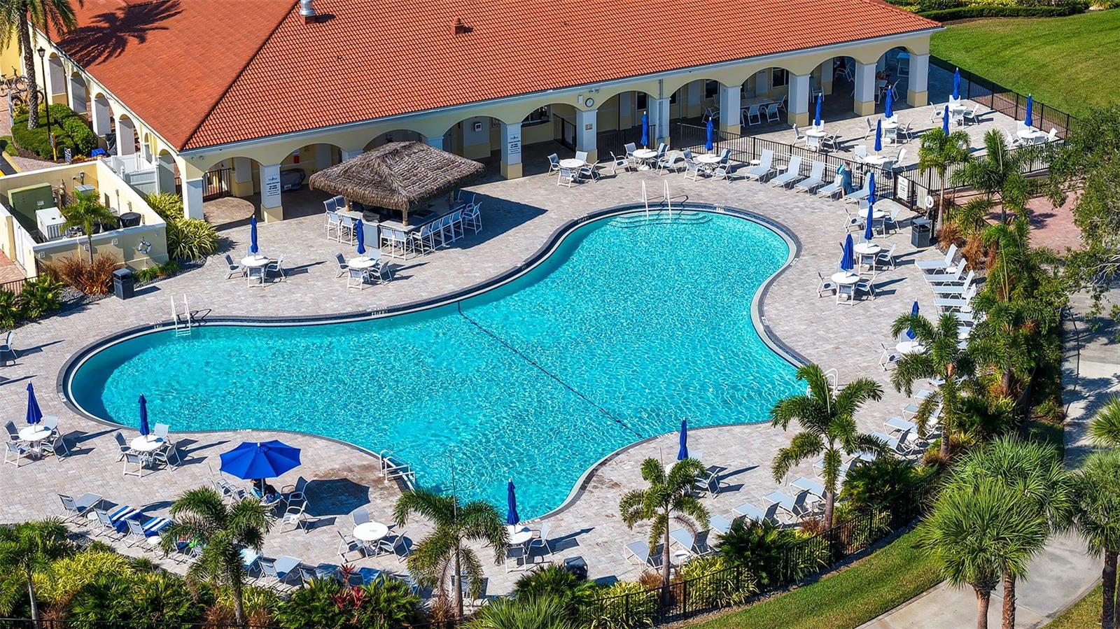 VILLAGEWALK - Residential