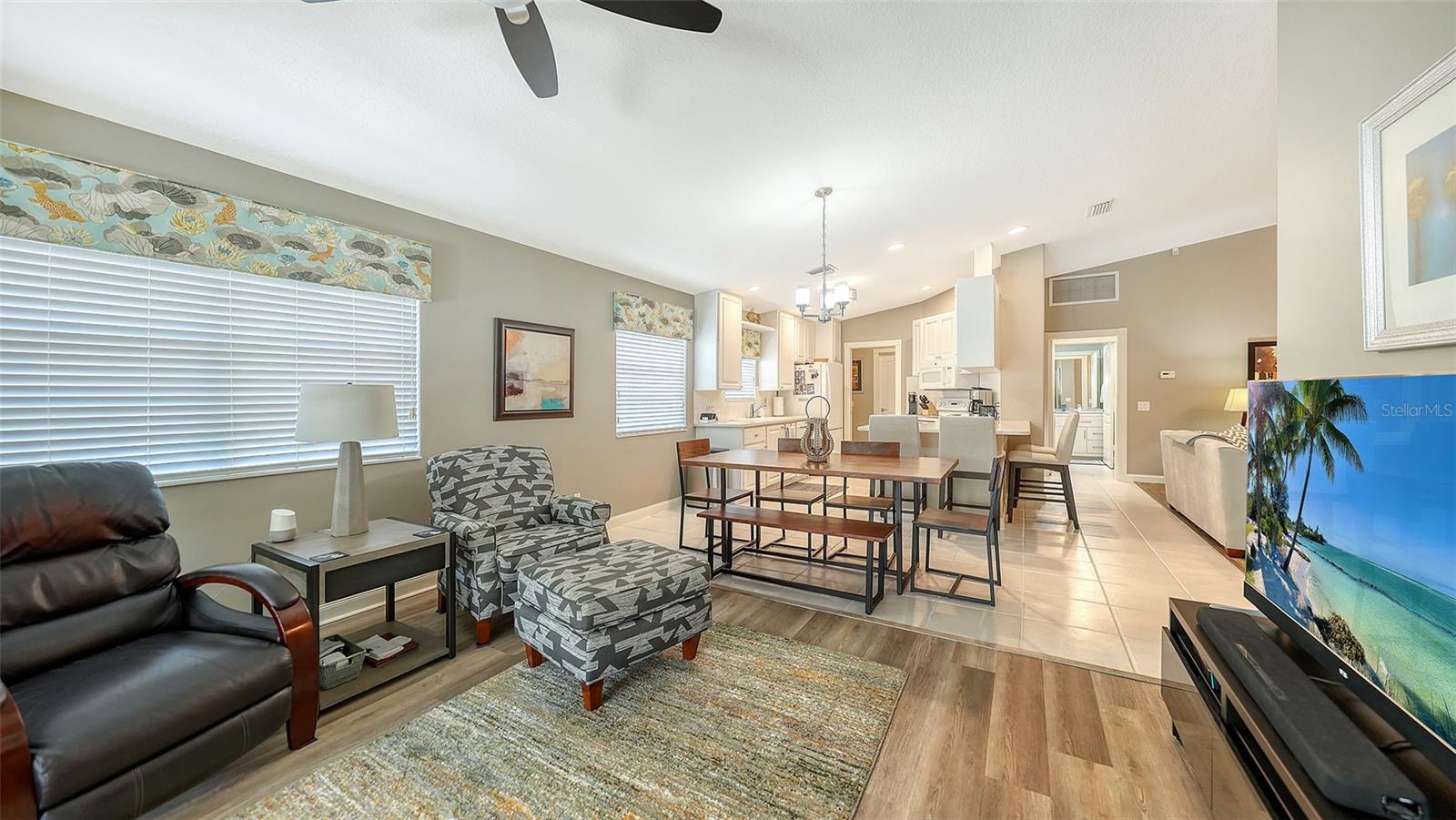 VILLAGEWALK - Residential