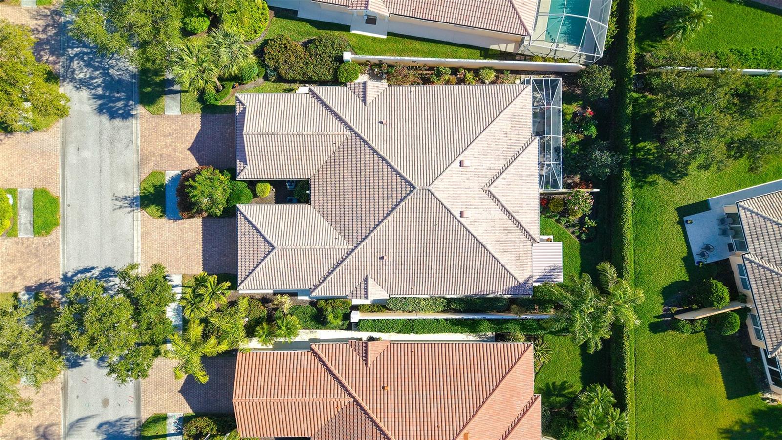 VILLAGEWALK - Residential