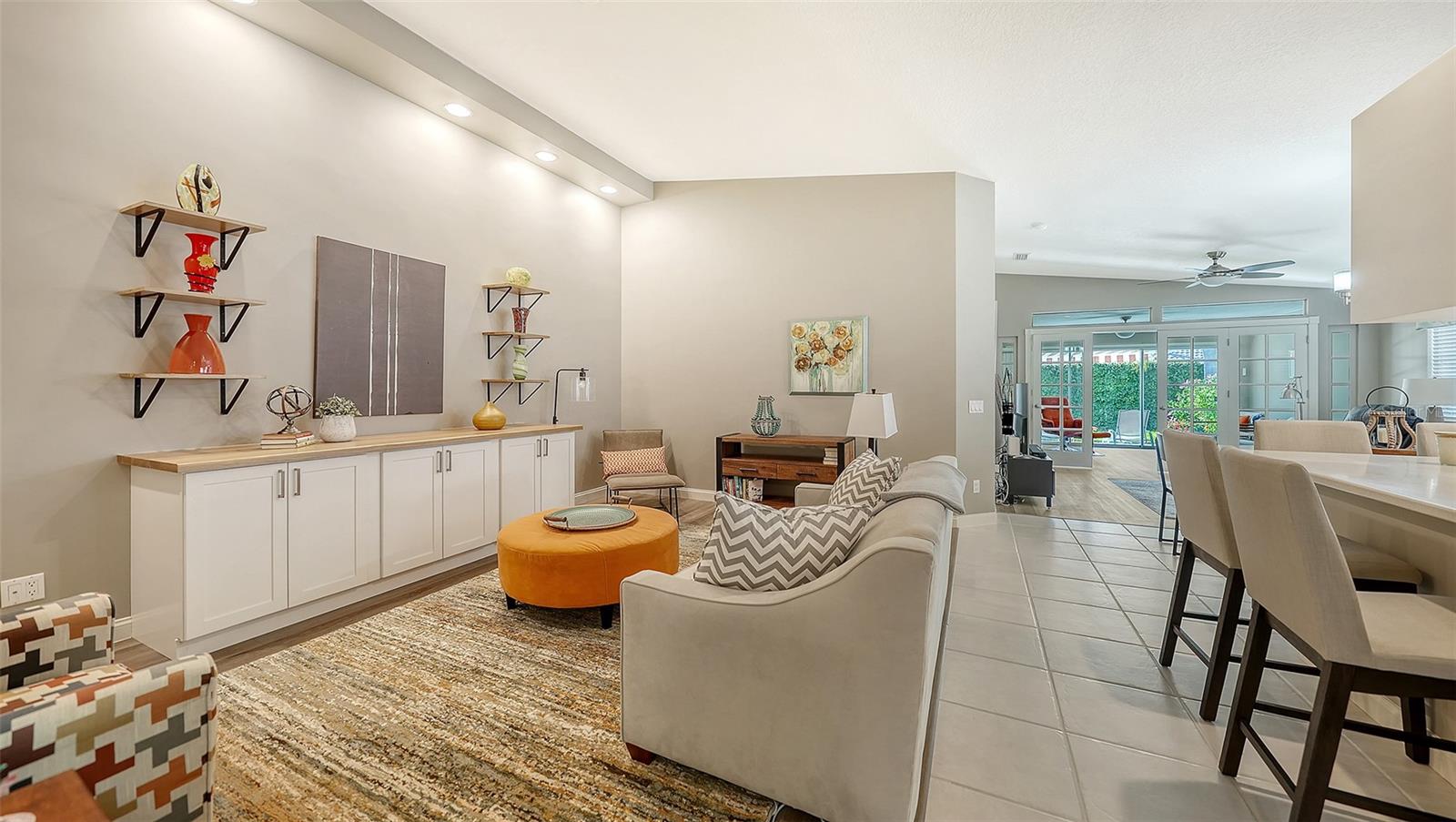 VILLAGEWALK - Residential