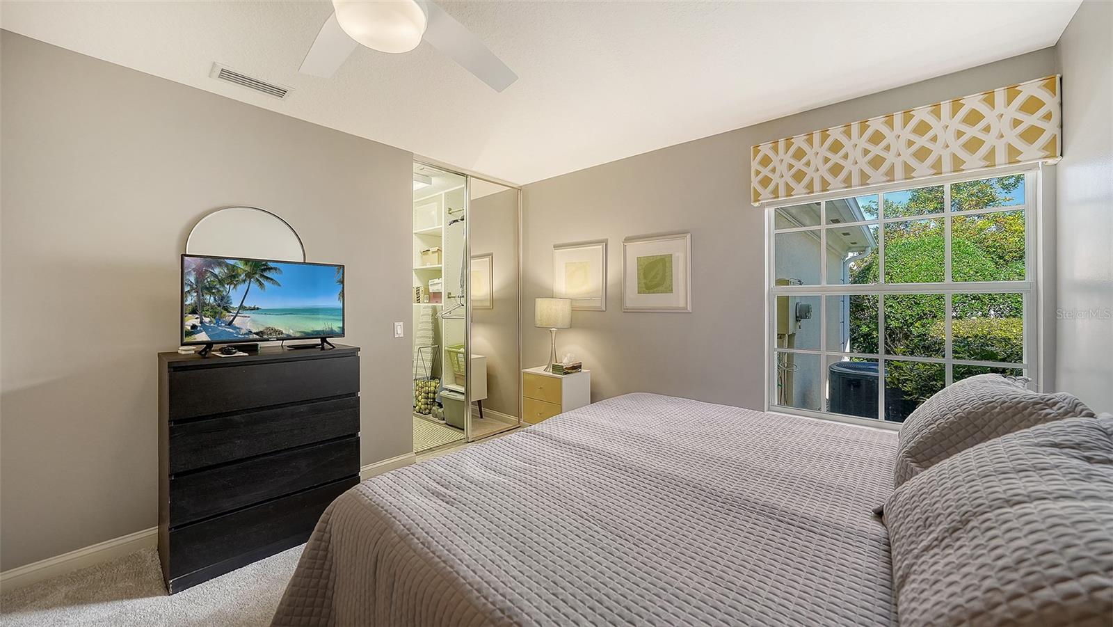 VILLAGEWALK - Residential