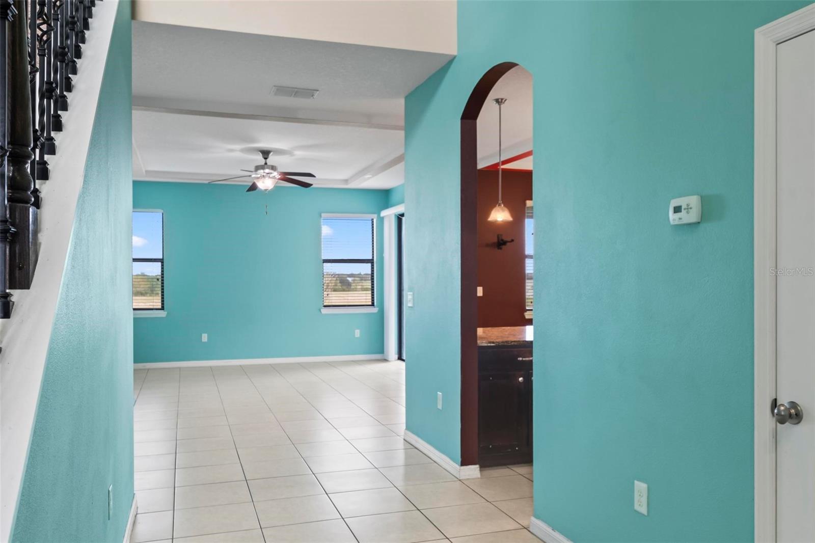 CRESTRIDGE AT ESTATES - Residential Lease