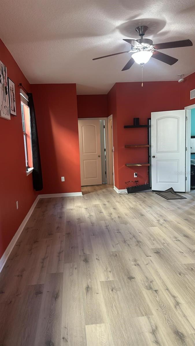 CRESTRIDGE AT ESTATES - Residential Lease