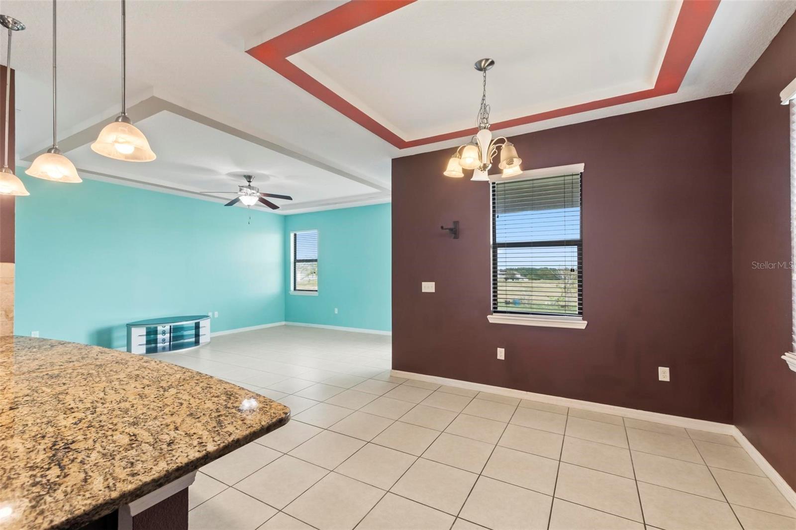 CRESTRIDGE AT ESTATES - Residential Lease