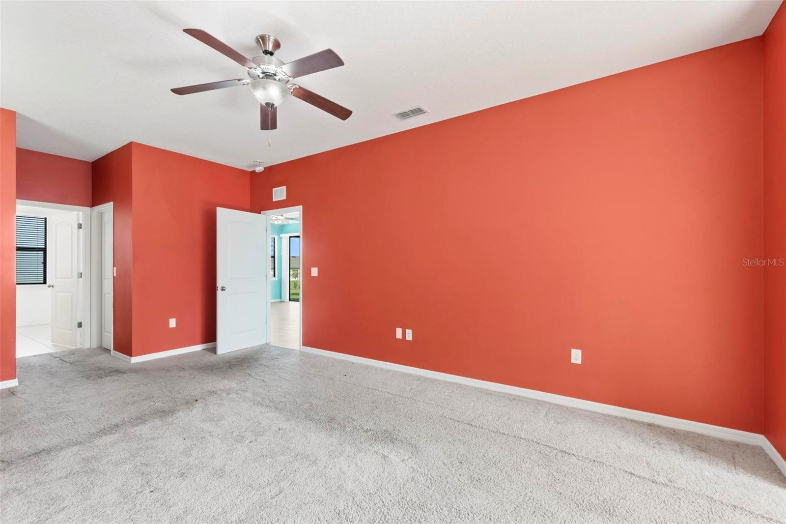 CRESTRIDGE AT ESTATES - Residential Lease