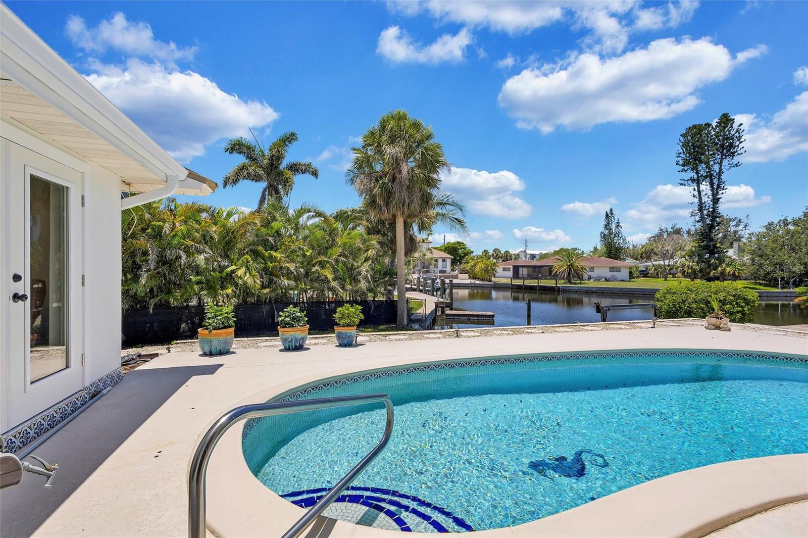 PRINCES GATE - Residential