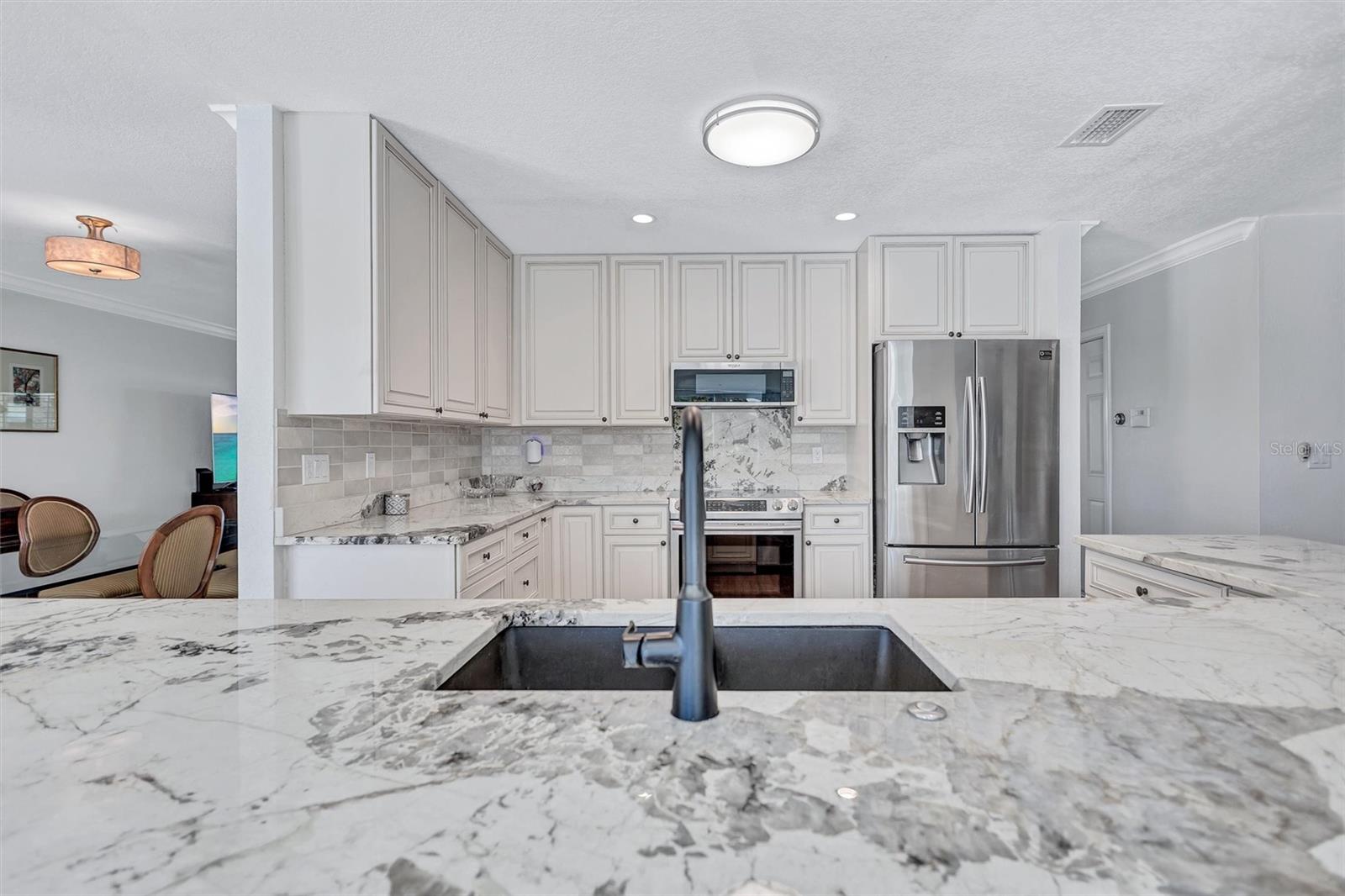 PRINCES GATE - Residential