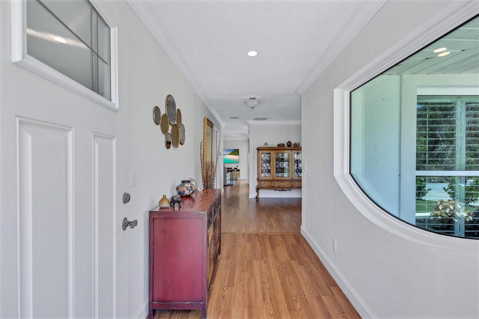 PRINCES GATE - Residential