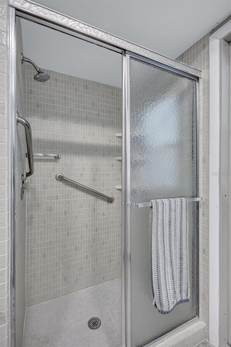 PRINCES GATE - Residential