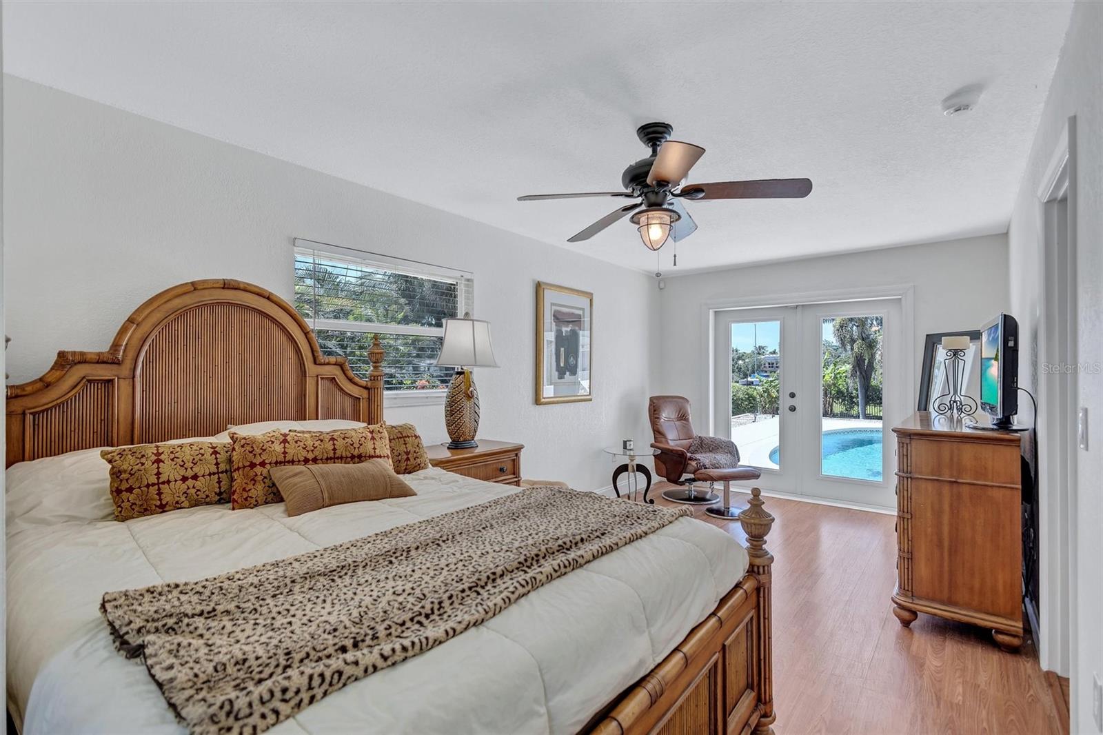 PRINCES GATE - Residential