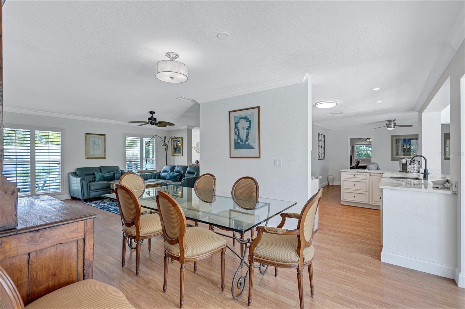 PRINCES GATE - Residential