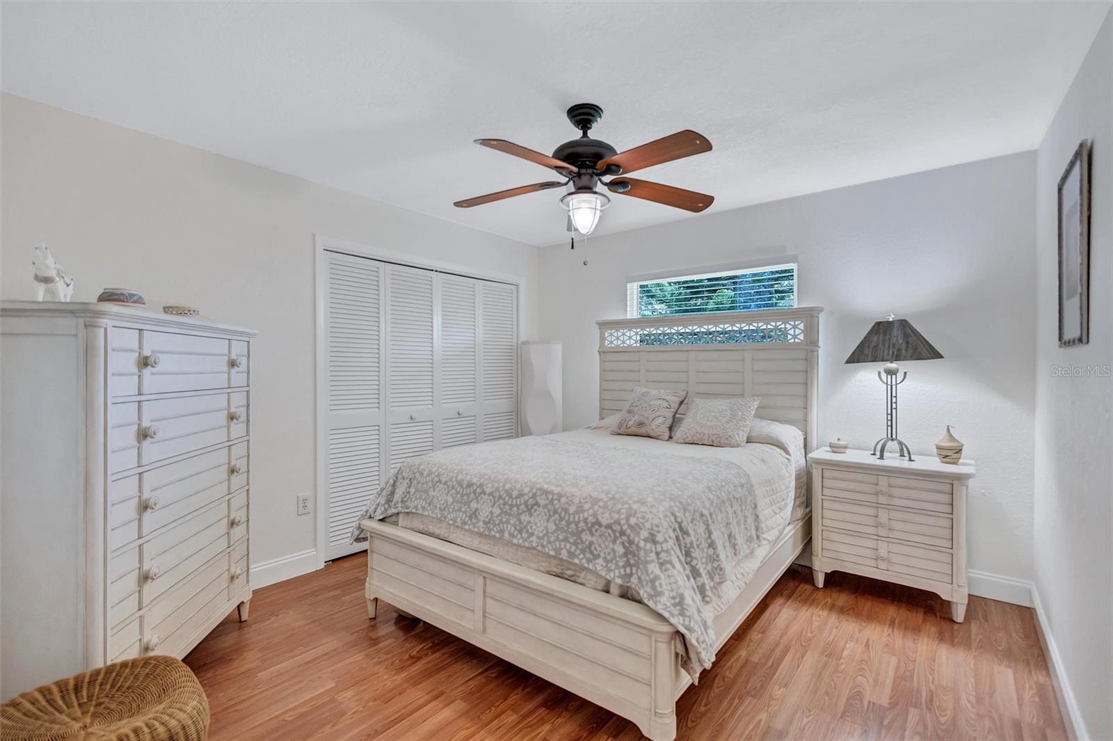 PRINCES GATE - Residential