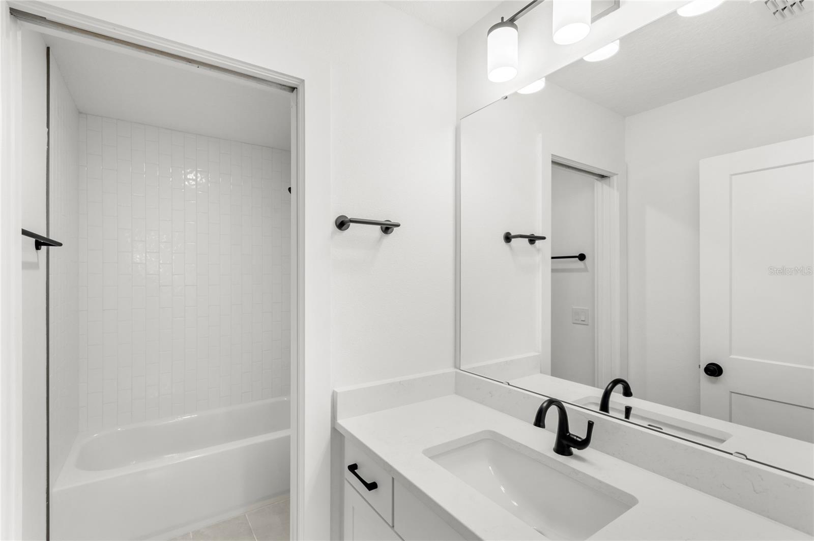 BURCHSHIRE - Residential