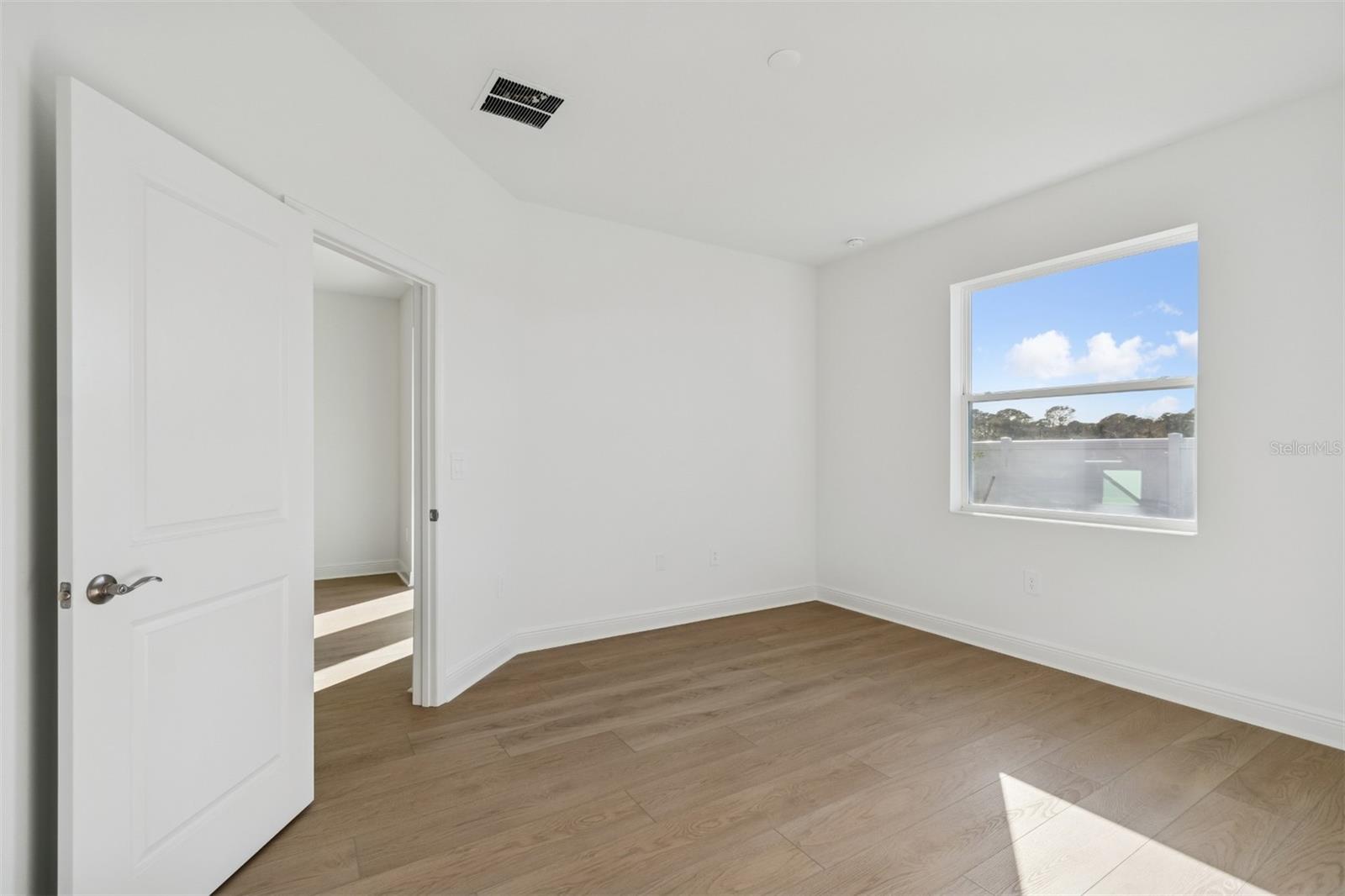 SOUTHPOINTE - Residential