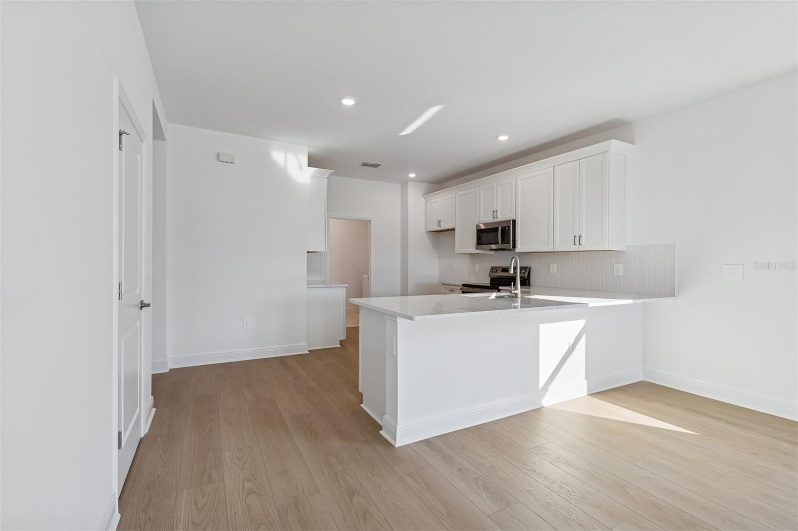 SOUTHPOINTE - Residential