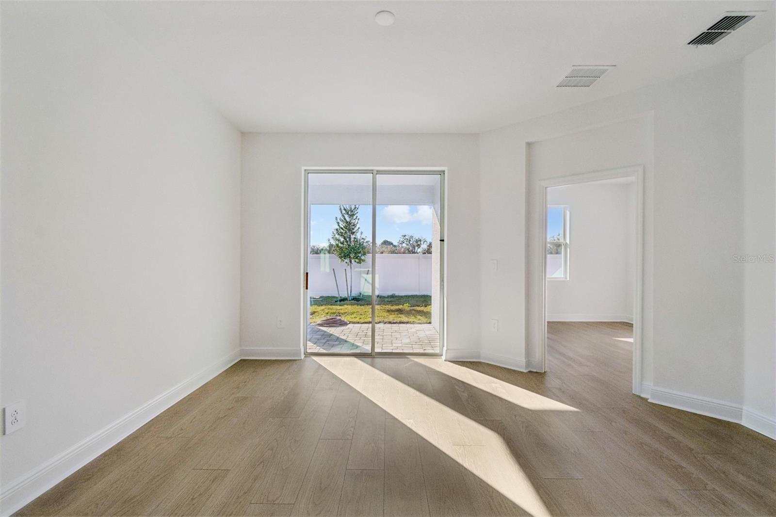 SOUTHPOINTE - Residential