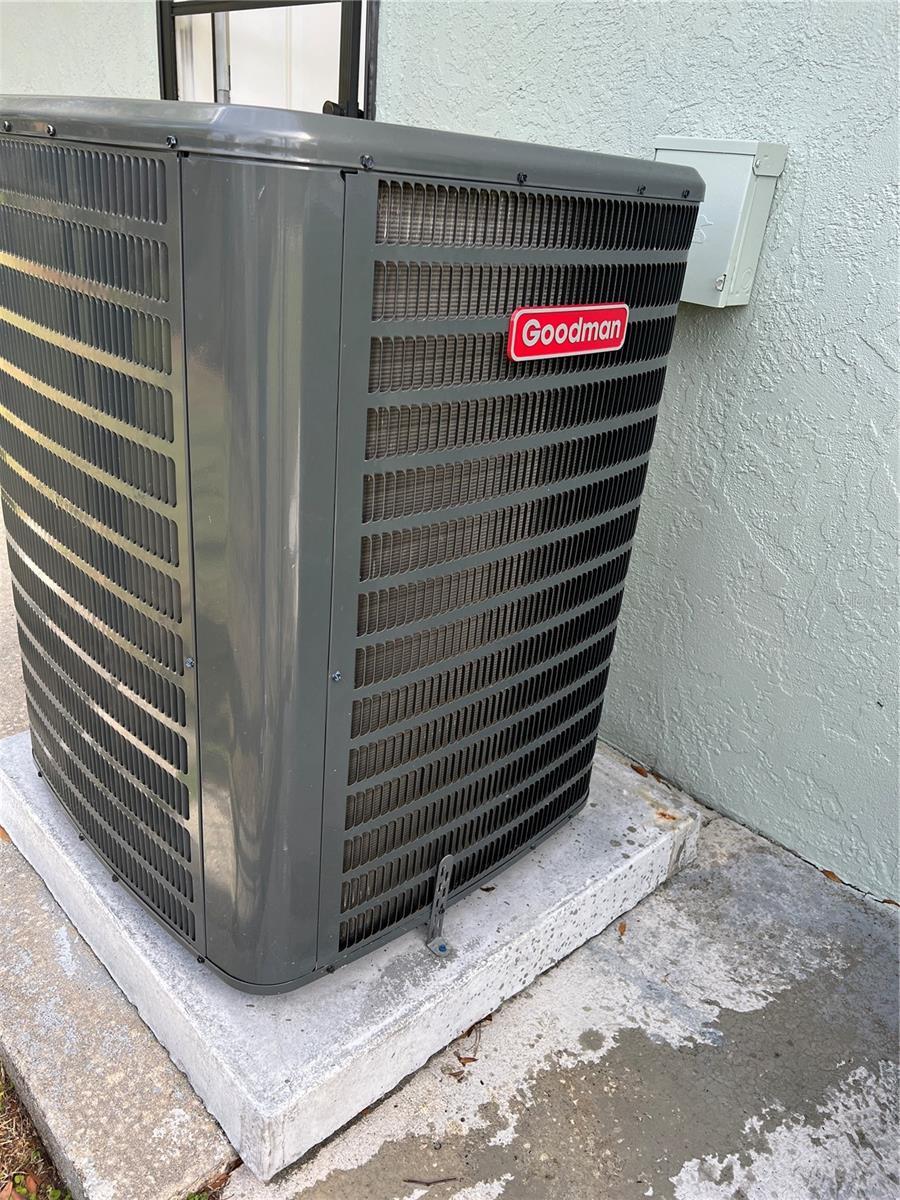 DELTONA LAKES UNIT 12 - Residential