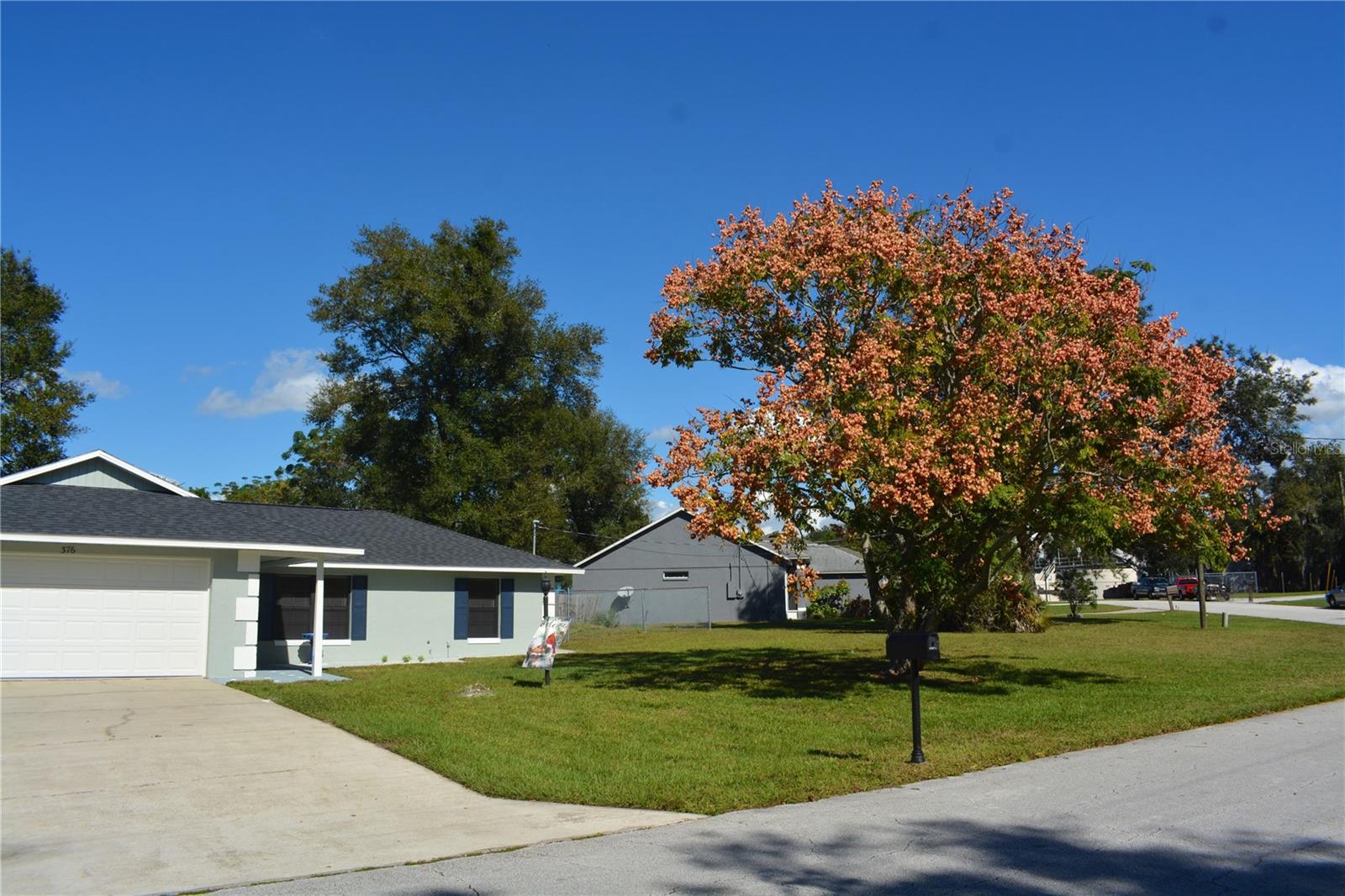 DELTONA LAKES UNIT 12 - Residential
