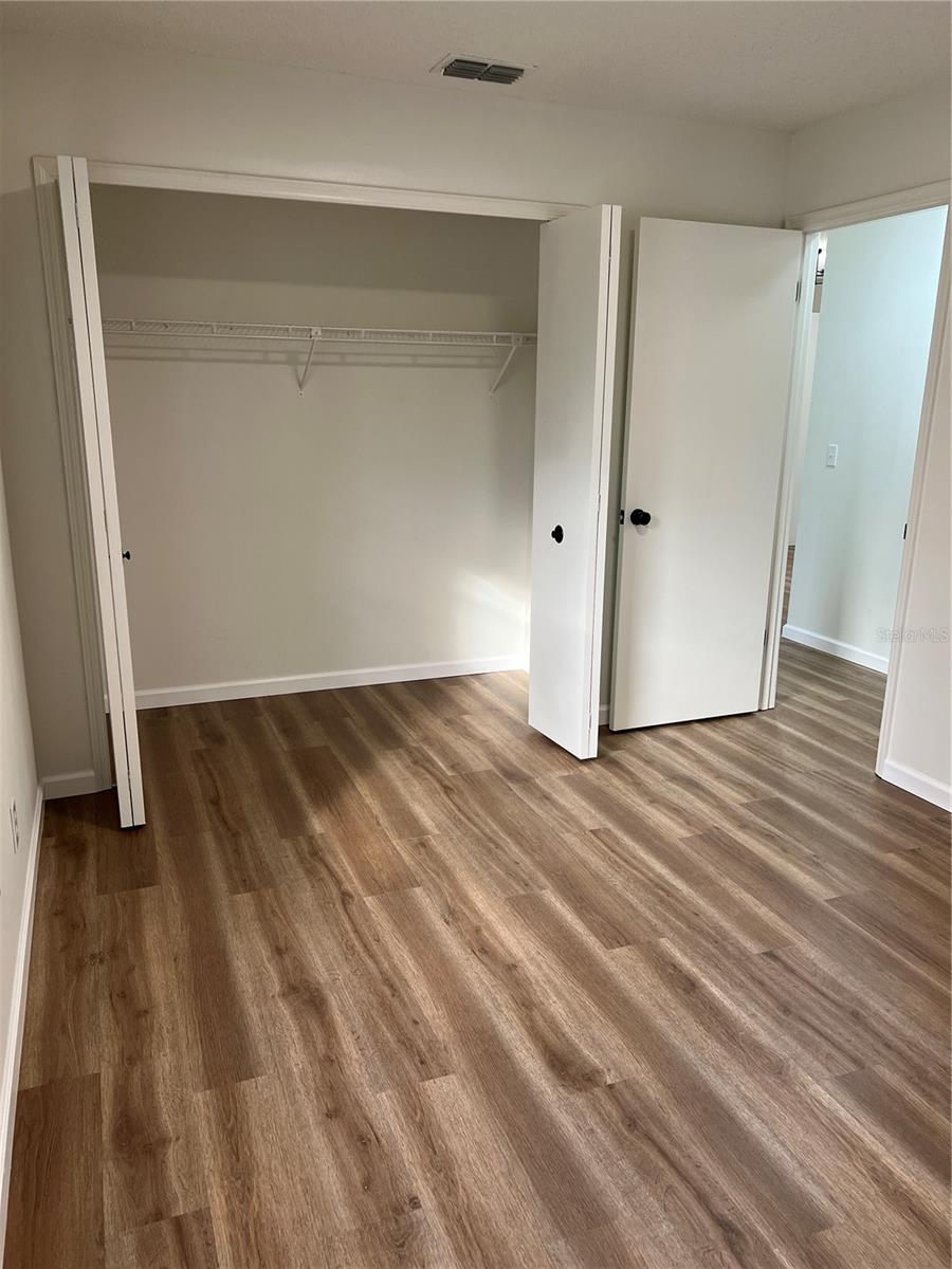 DELTONA LAKES UNIT 12 - Residential