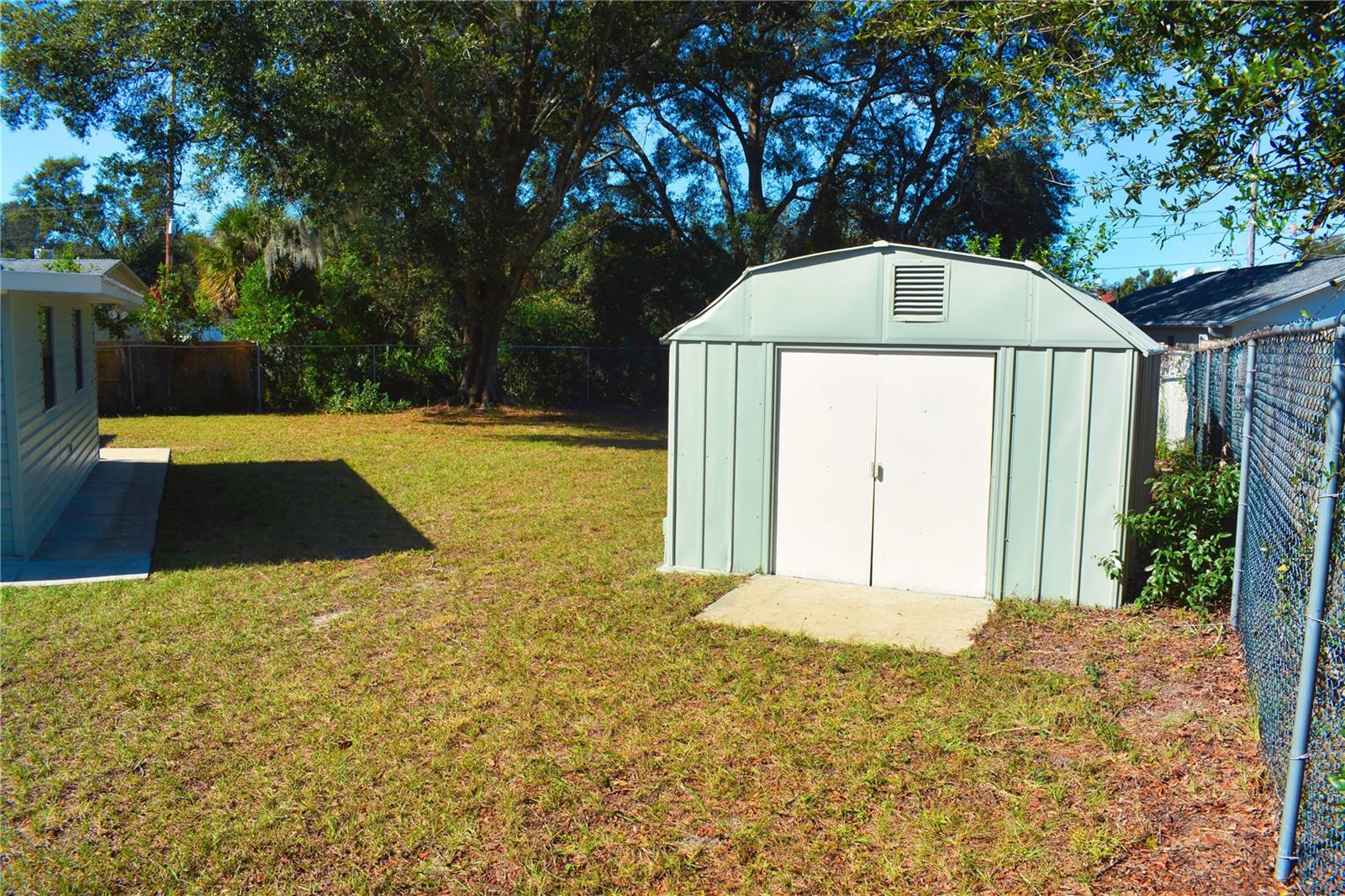 DELTONA LAKES UNIT 12 - Residential