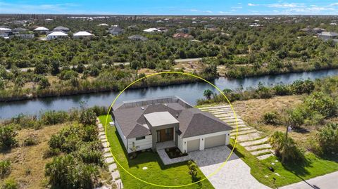 A home in PORT CHARLOTTE