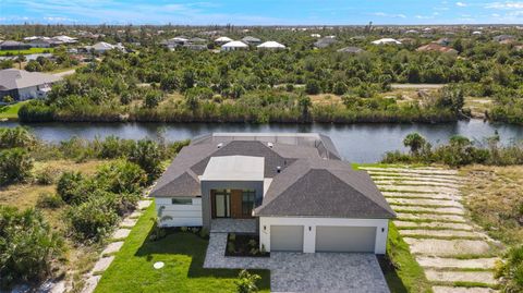 A home in PORT CHARLOTTE