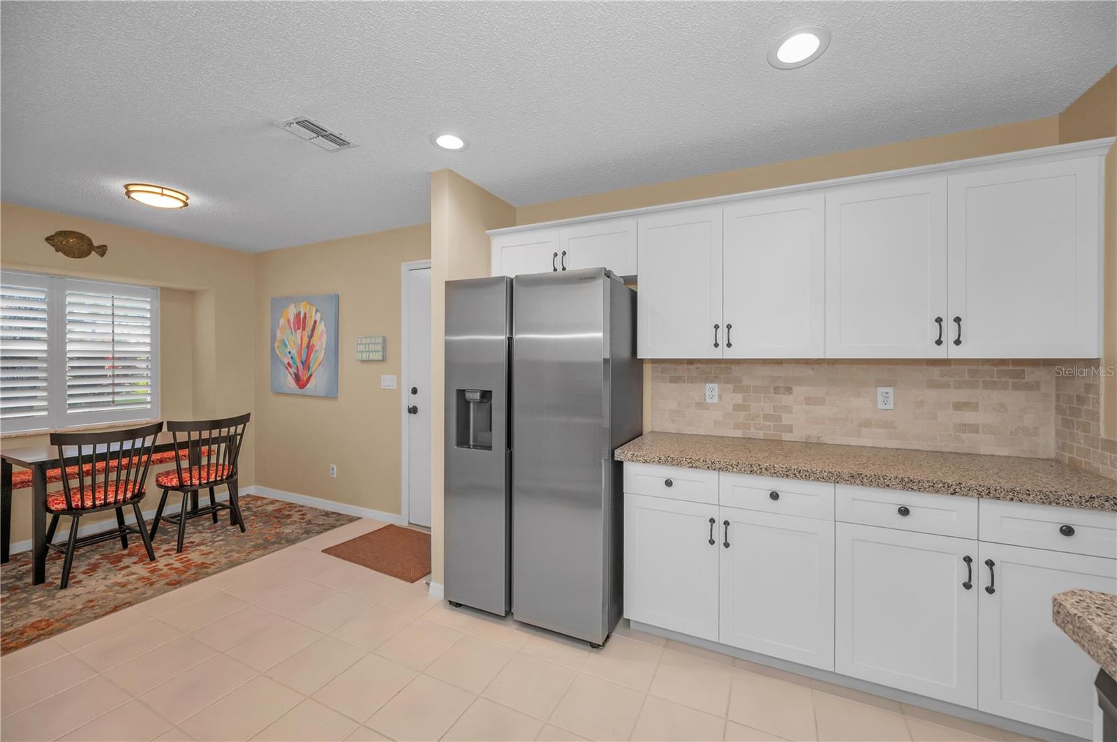 MANCHESTER IV CONDO - Residential