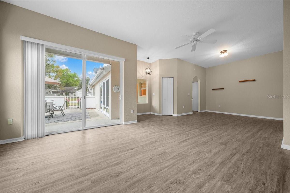 OAK RUN  THE PRESERVES - Residential