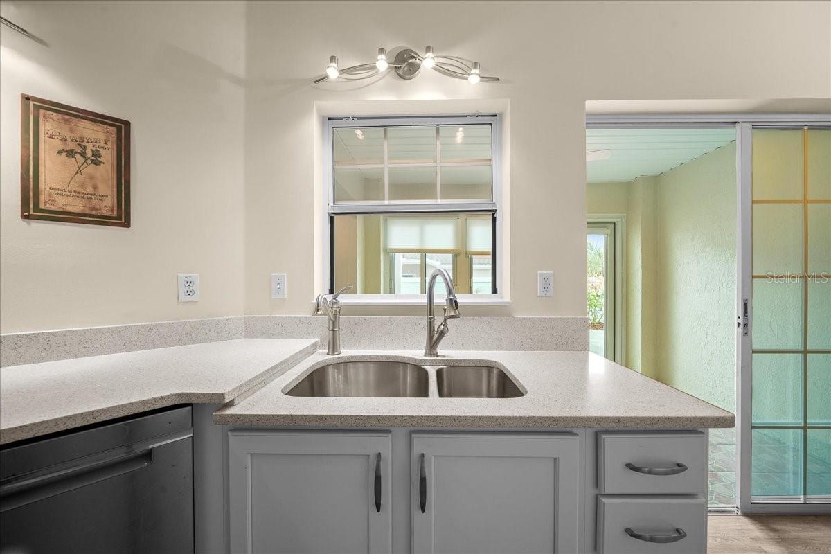 OAK RUN  THE PRESERVES - Residential