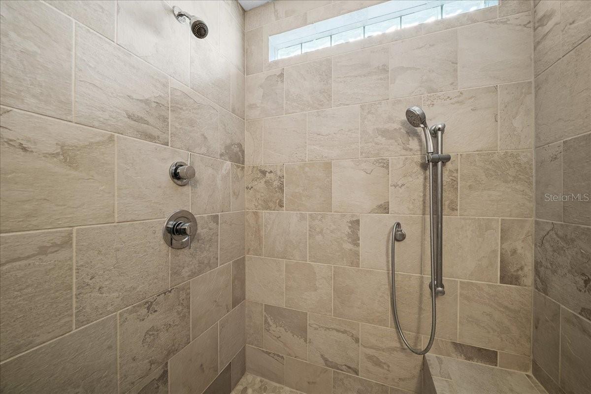 OAK RUN  THE PRESERVES - Residential