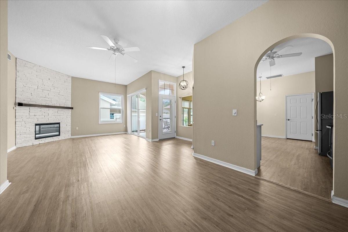 OAK RUN  THE PRESERVES - Residential