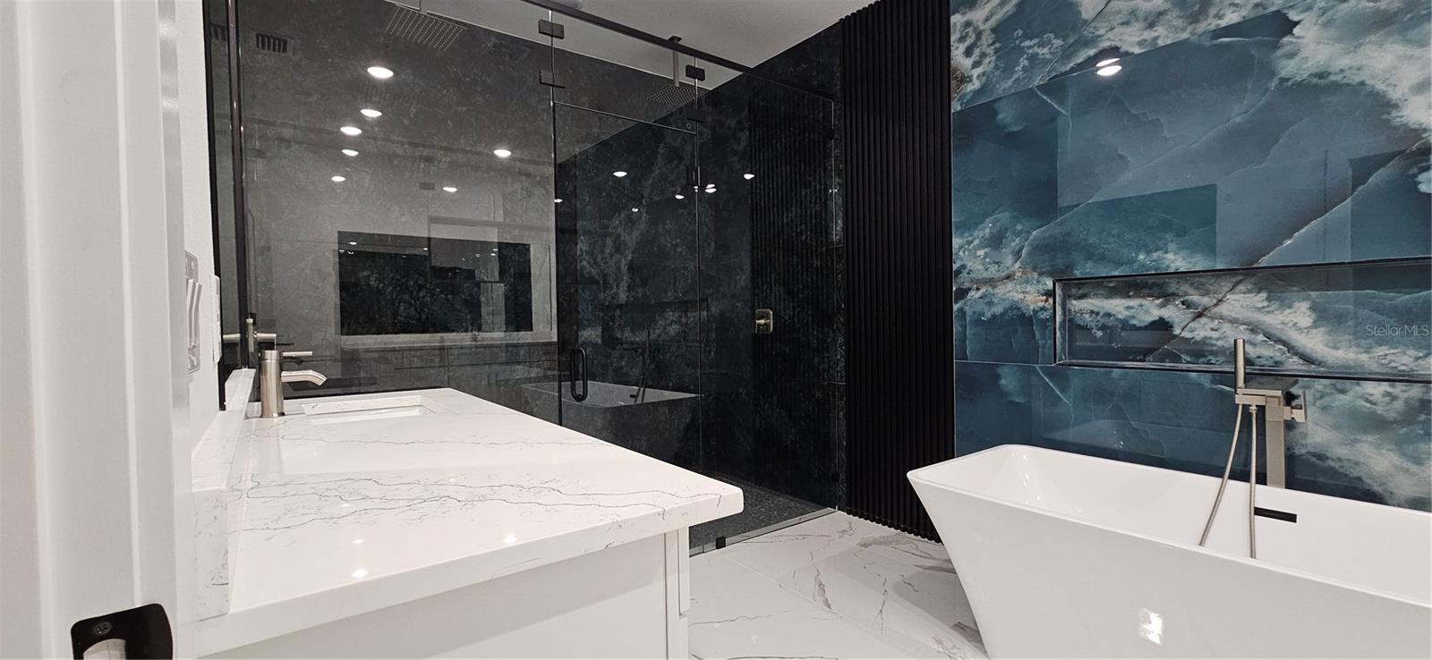 FRST LAKES & HILLS - Residential