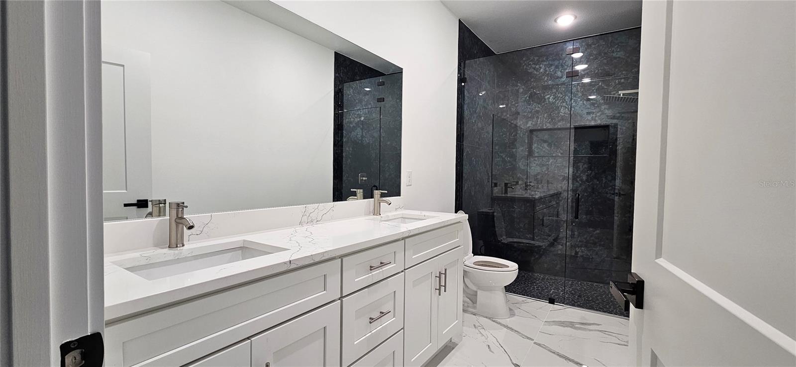 FRST LAKES & HILLS - Residential