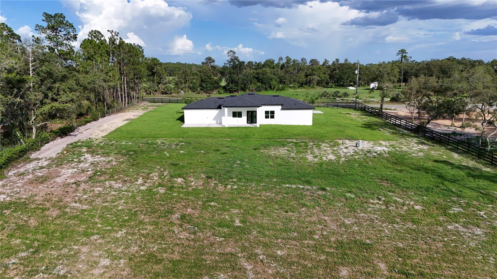 FRST LAKES & HILLS - Residential