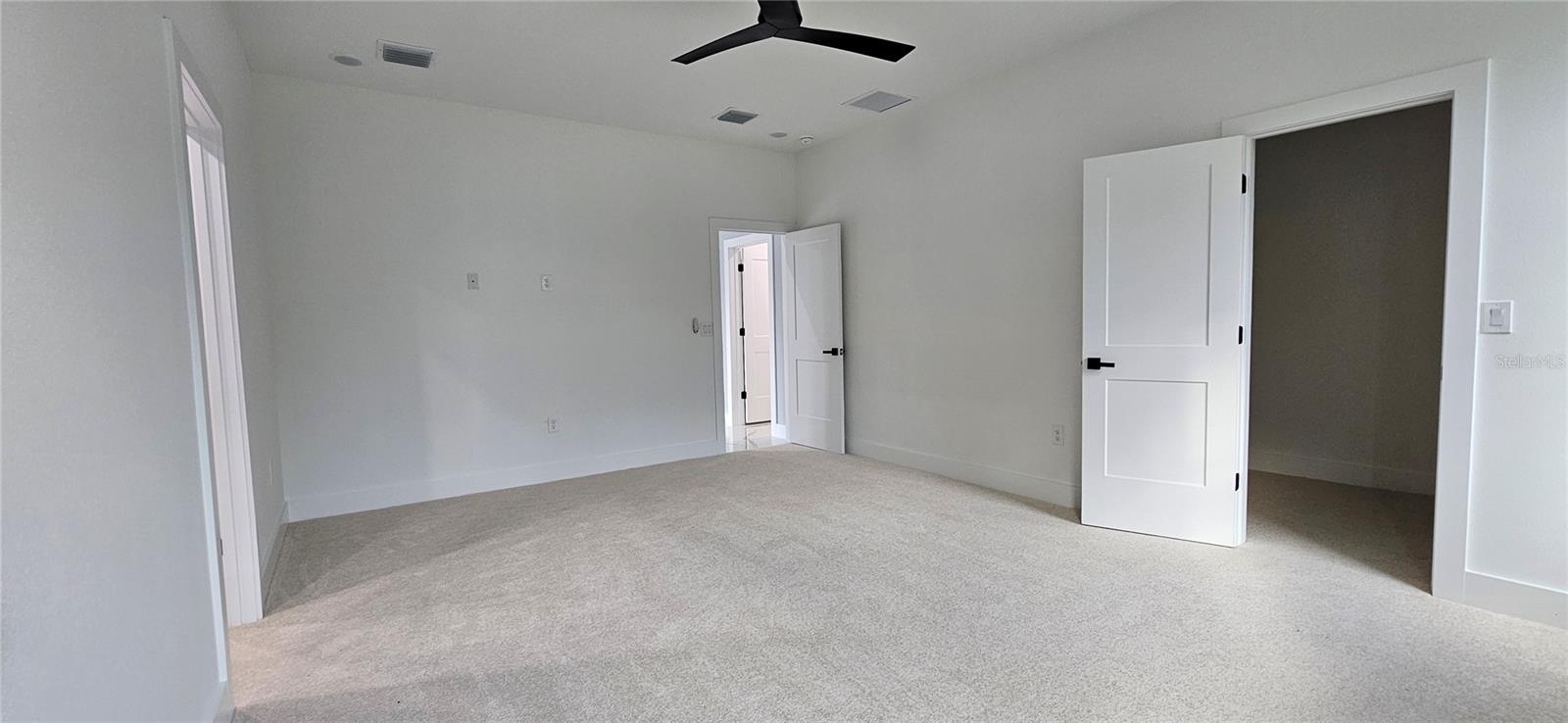 FRST LAKES & HILLS - Residential