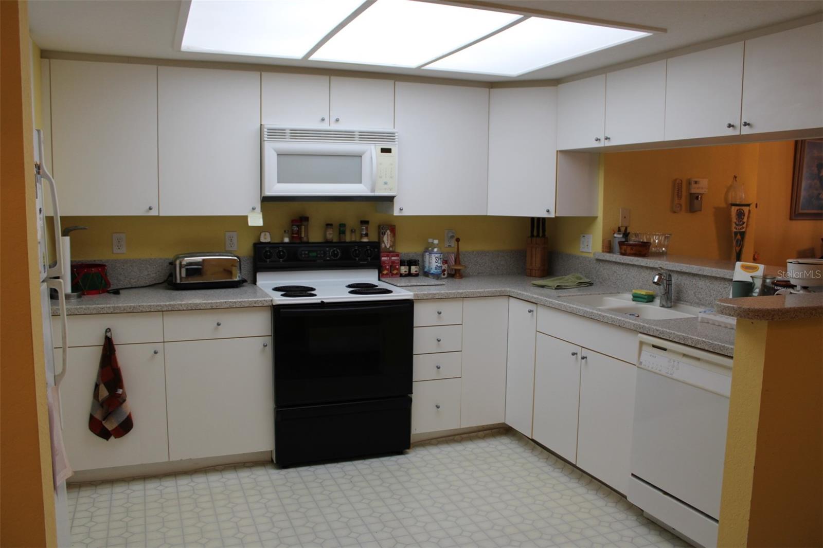 TARA CAY SOUND SOUTH II - Residential