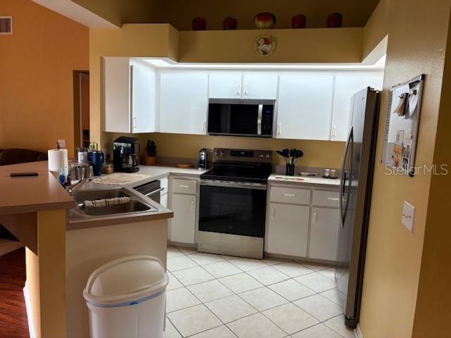 WALK IN WATER LAKE ESTATES - Residential