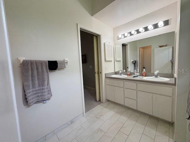 WALK IN WATER LAKE ESTATES - Residential