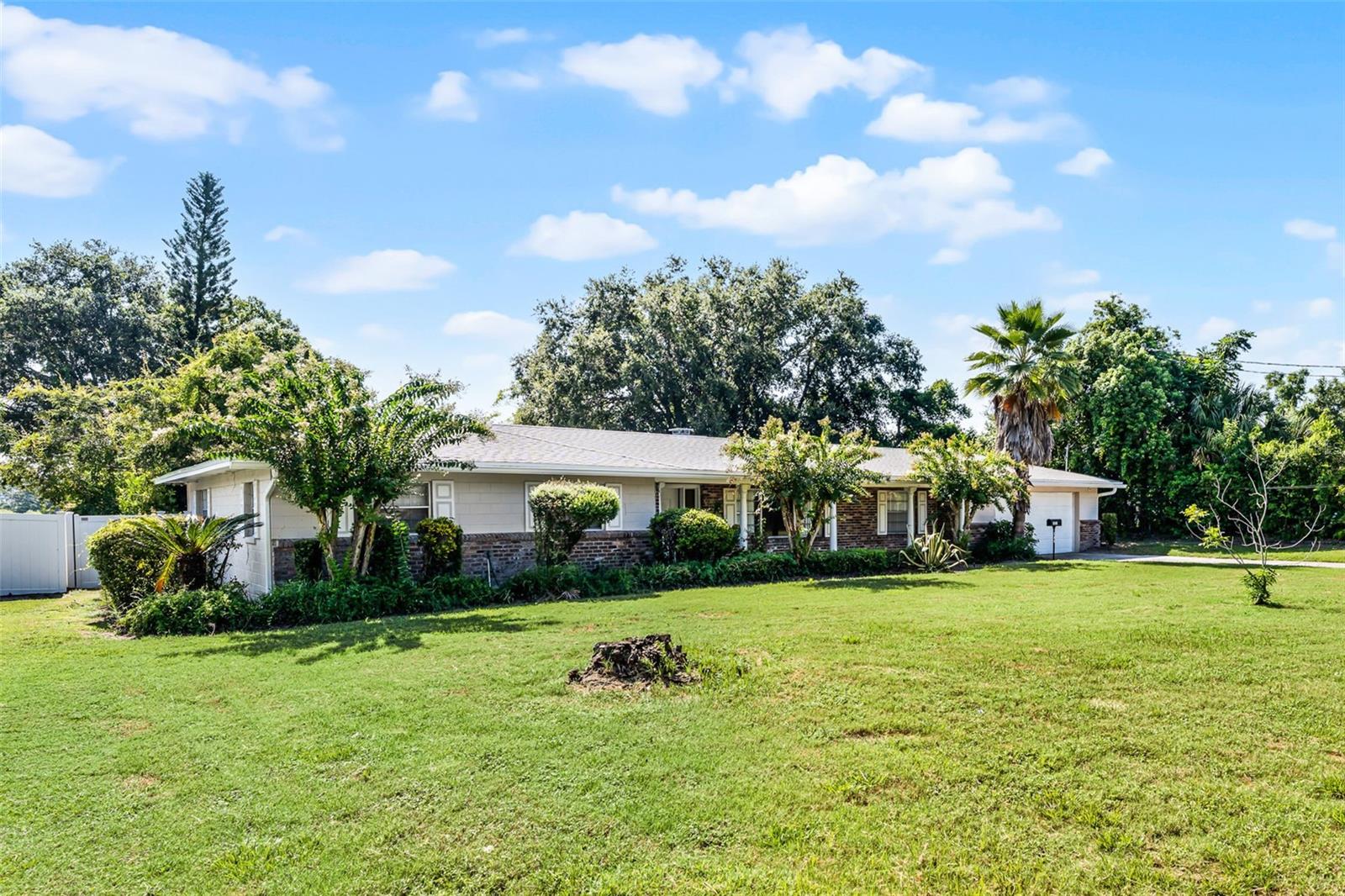 411 ROCK LAKE DRIVE
