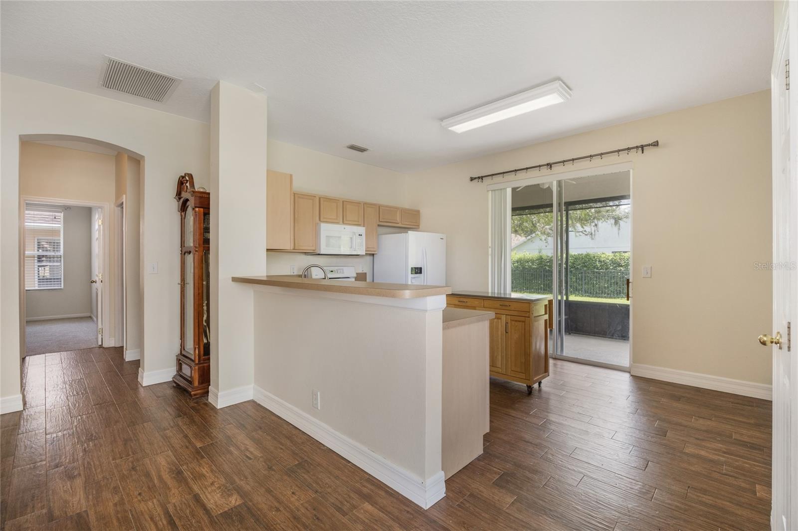 100 WETHERSFIELD COURT
