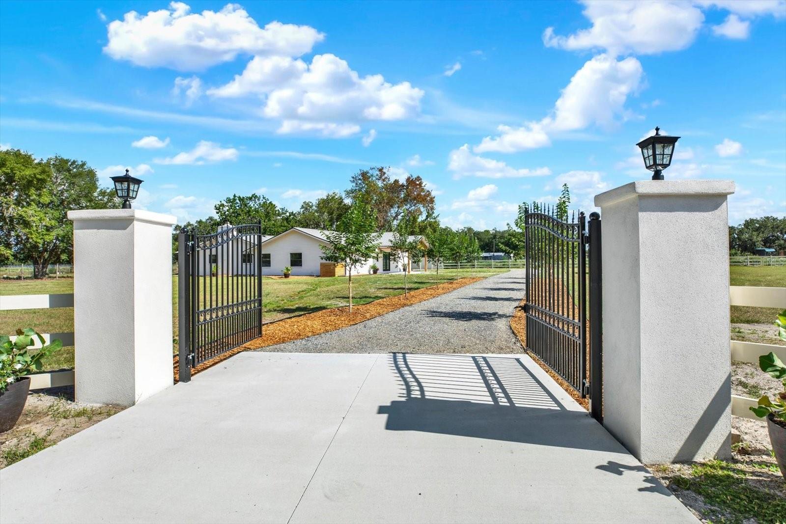 UNPLATTED - Residential