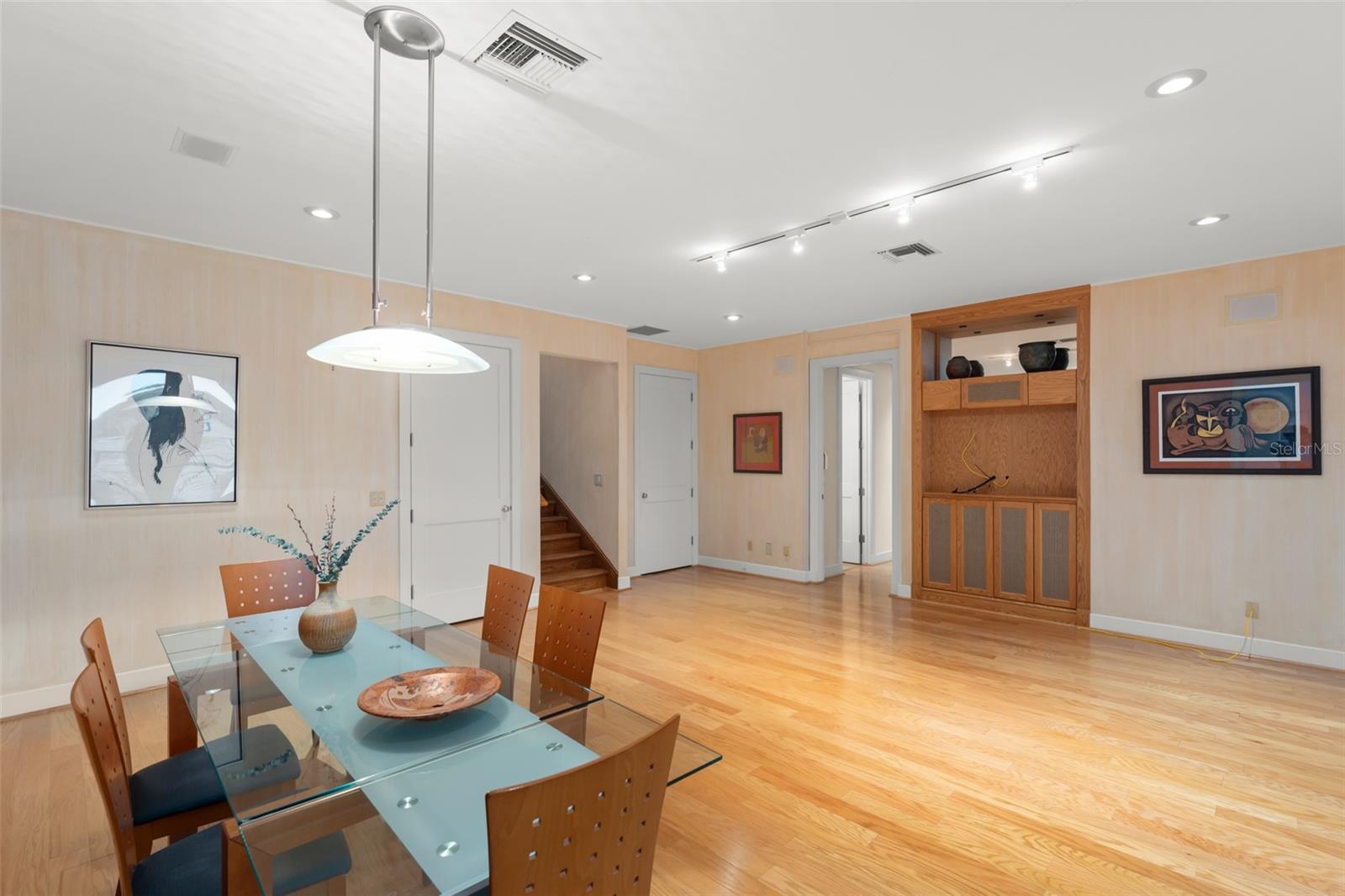 ISLEWORTH - Residential