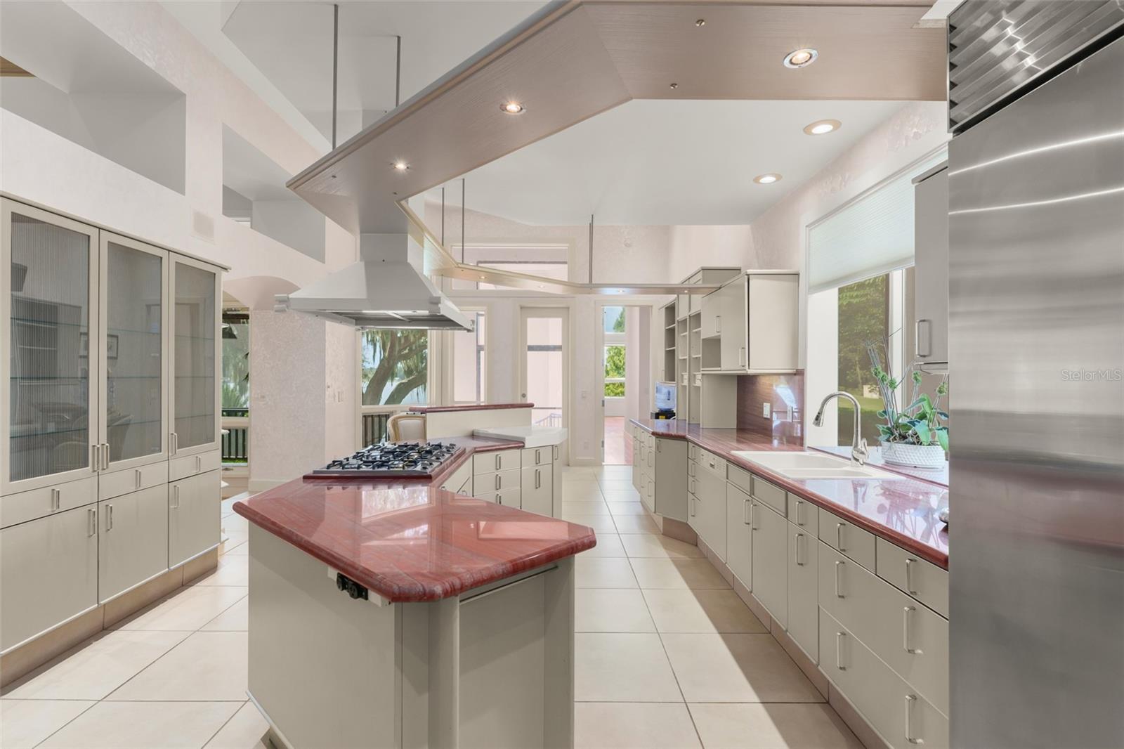 ISLEWORTH - Residential